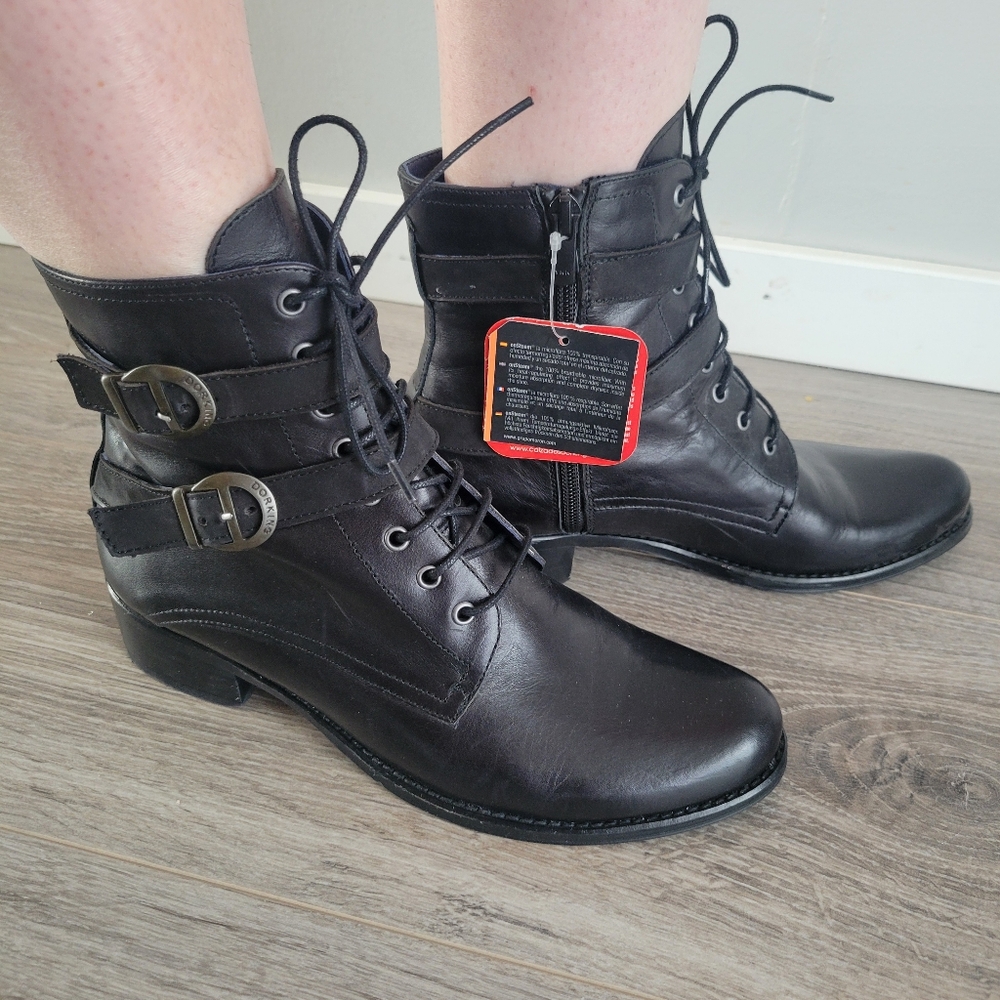 New Dorking leather boots size 6. Firm price